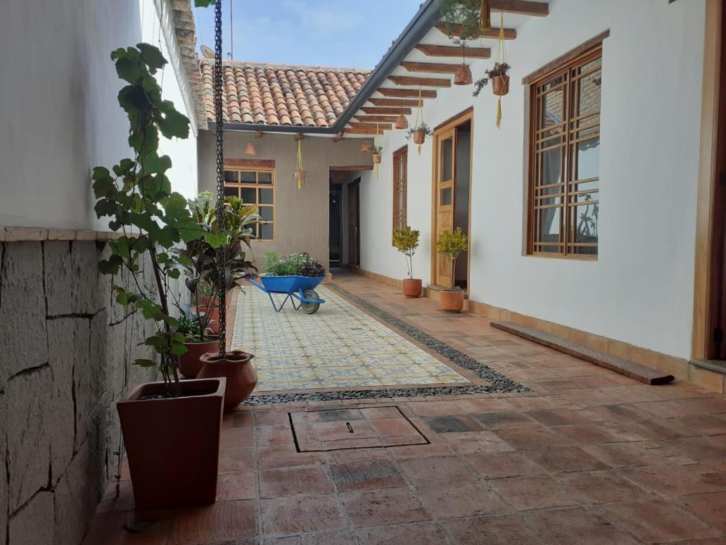 קואנקה Hostal Suite Le Fabrique מראה חיצוני תמונה